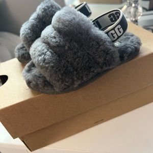 Toddler Ugg Fluff Slippers